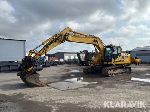 Komatsu PC240LC-11
