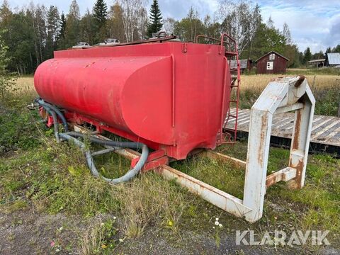 Vattentank på lastväxlarram 3