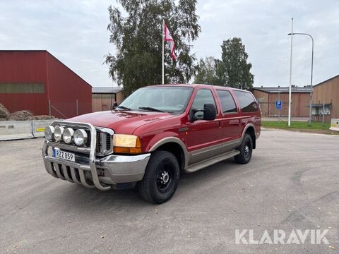 Ford Excursion