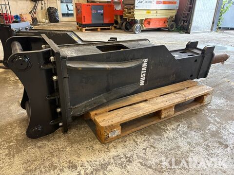 Mustang HM 1600