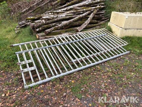 Sonstige Grindar till stallinredning 3 st