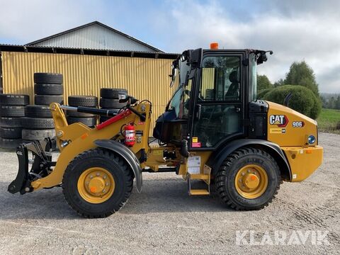 Caterpillar 906 2