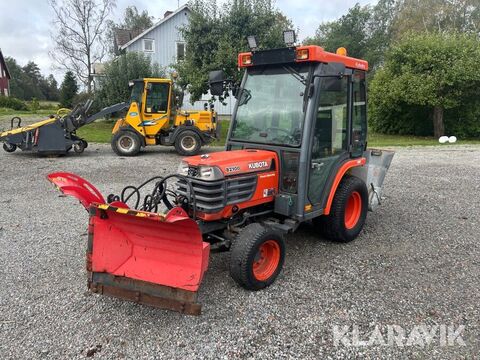 Kubota B2100