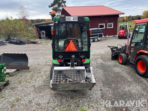 John Deere 1026R 3