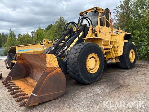 Volvo 4600