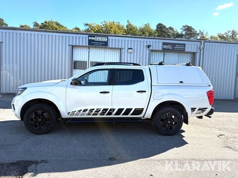 Nissan Navara 2
