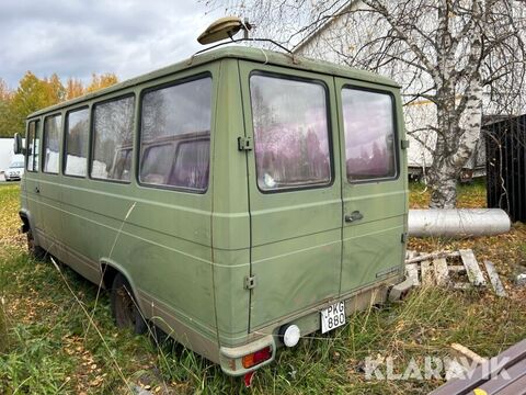 Mercedes L 409 2