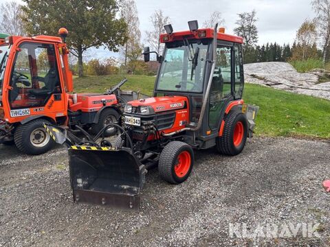 Kubota B2100
