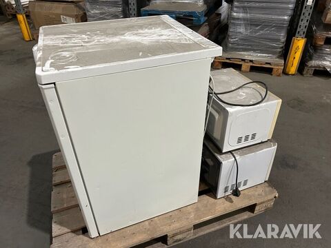 Sonstige Kylskåp och 2 mikrovågsugnar Elektrolux
