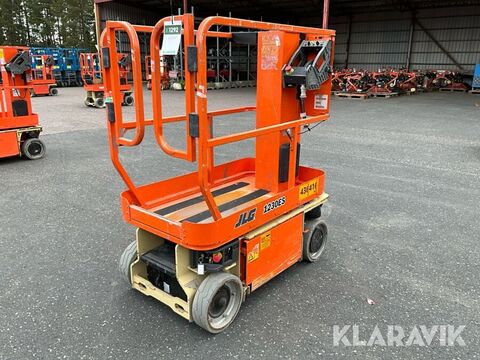 JLG 1230ES