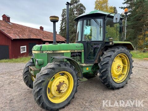 John Deere 2140 2
