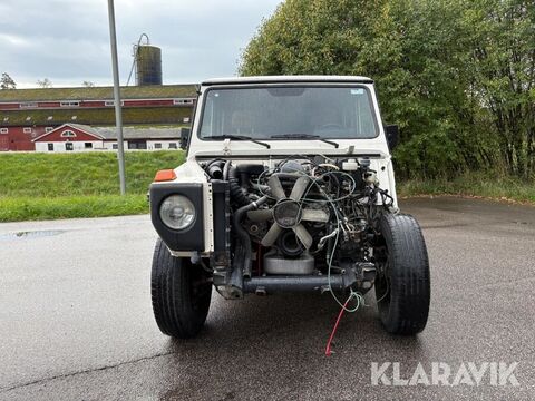 Mercedes 300 GD 2
