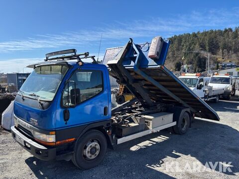 Mitsubishi FE659 Canter