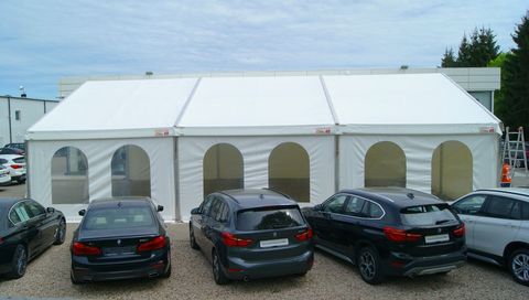 Sonstige Veranstaltungszelt 12m l x 6m b x 3m h