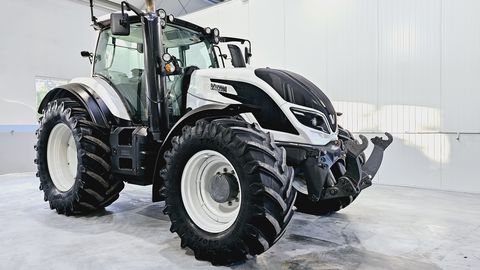 <strong>Valtra T 154 Active</strong><br />