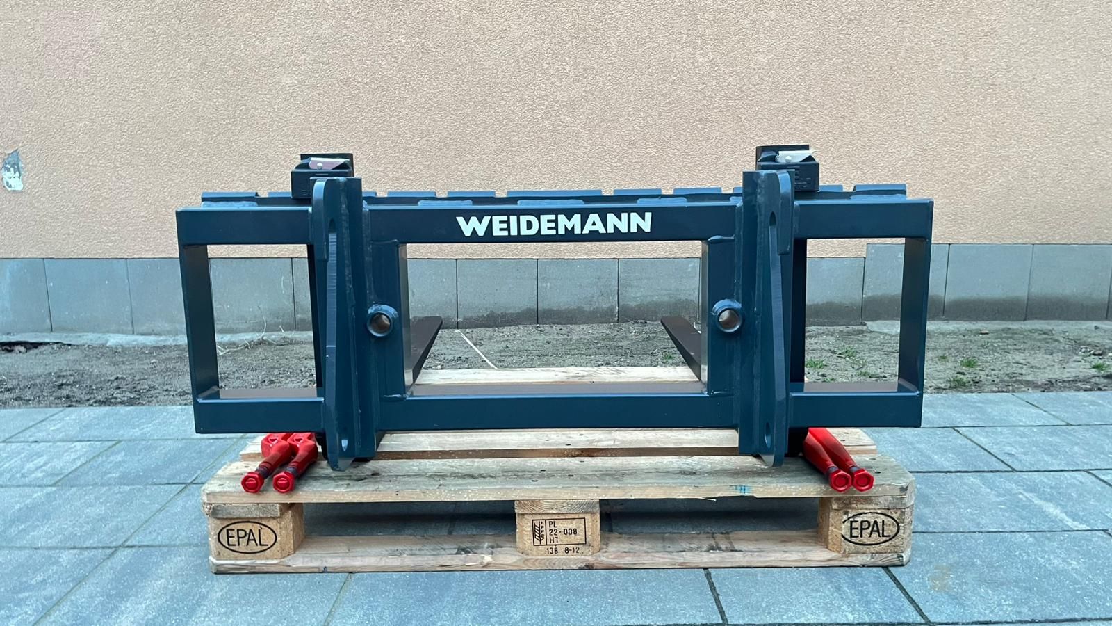 Palettengabel Aufnahme Weidemann 2
