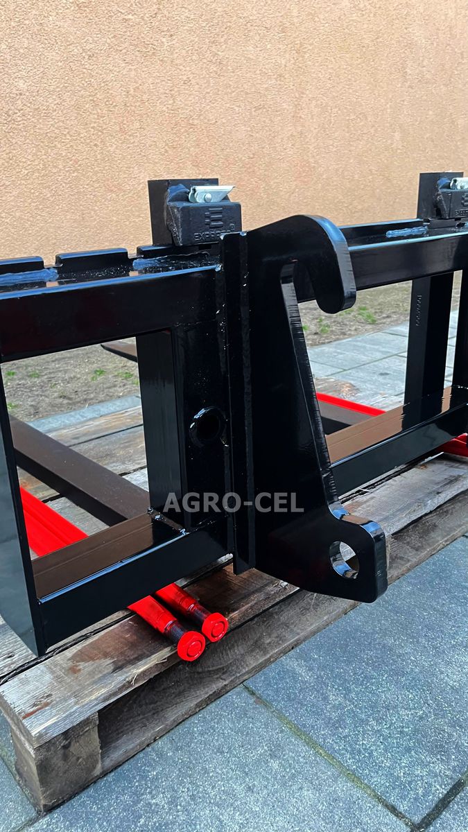 Palettengabel mit Giant Aufnahme 2