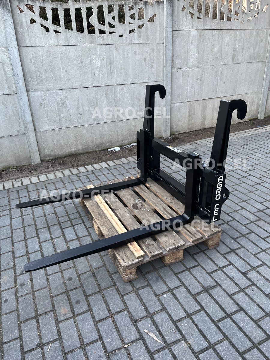 Palettengabel mit Aufnahme JCB 3