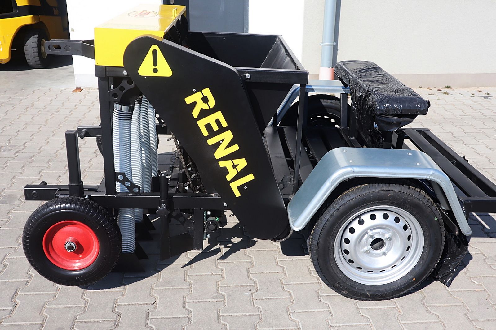 Pflanzautomat für Knoblauch, Saubohnen, Zwiebeln 2