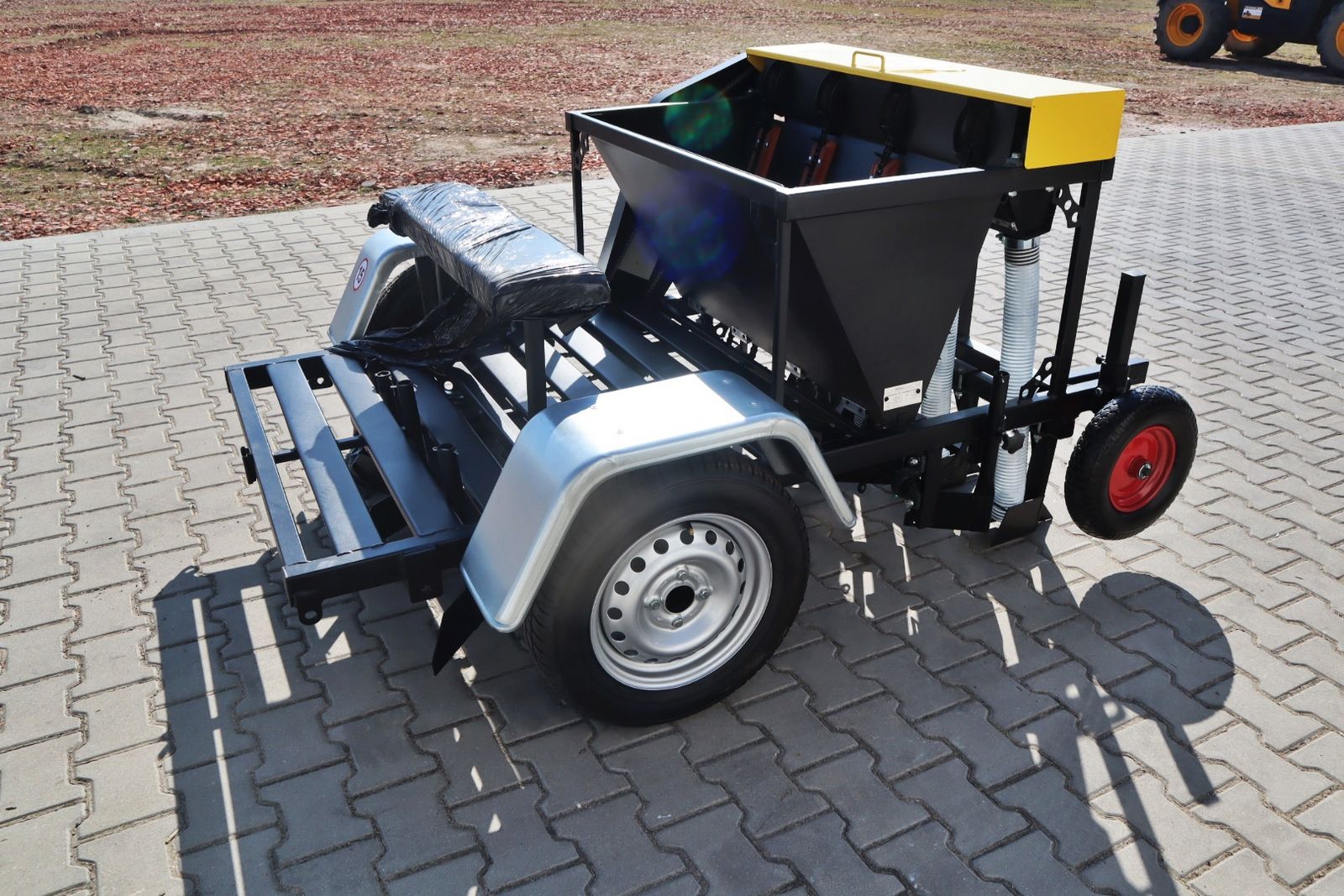 Pflanzautomat für Knoblauch, Saubohnen, Zwiebeln 3