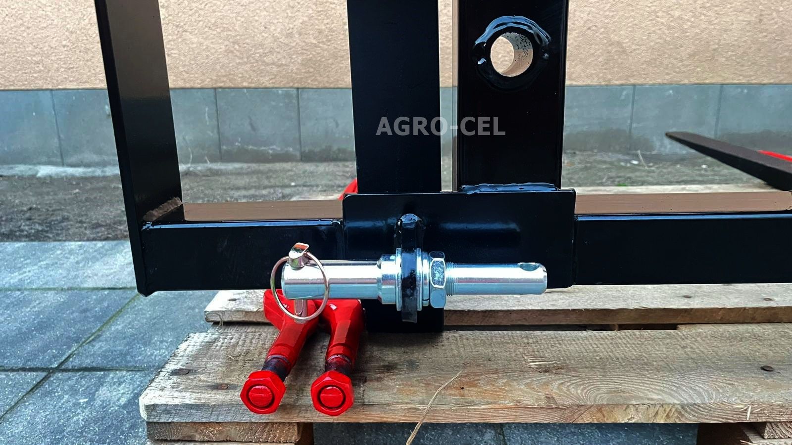 Palettengabel mit Dreipunktaufnahme 3