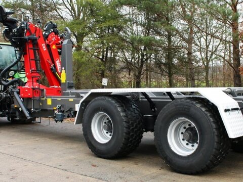 Krampe THL mit STEPA-Kran 9,00m 1