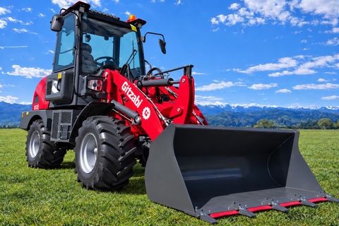 Grizzly 812 elektro Hoflader 4WD 1200kg Hubkraft