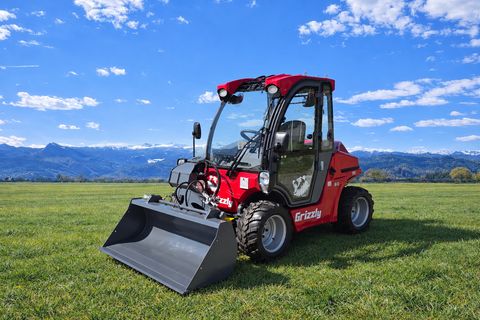 Grizzly Tele Lader 1500T 4WD 2-year mobile warranty!