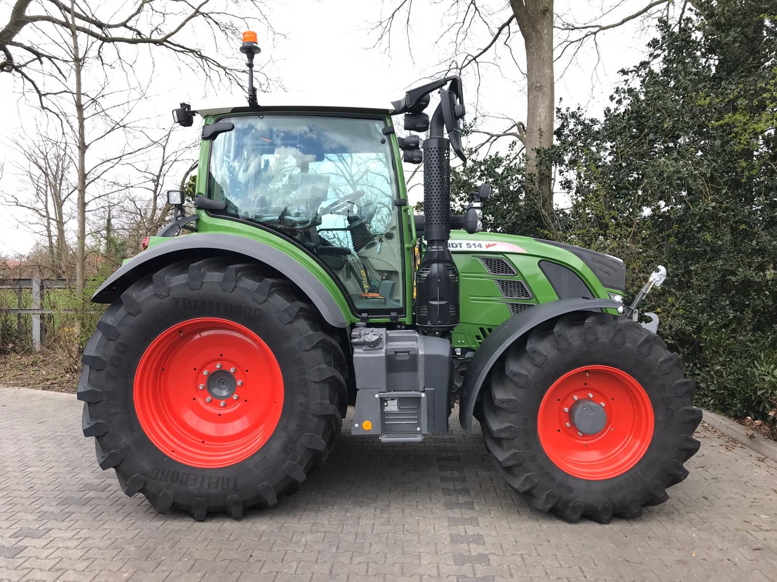 Fendt 514 Vario S4 ProfiPlus 2