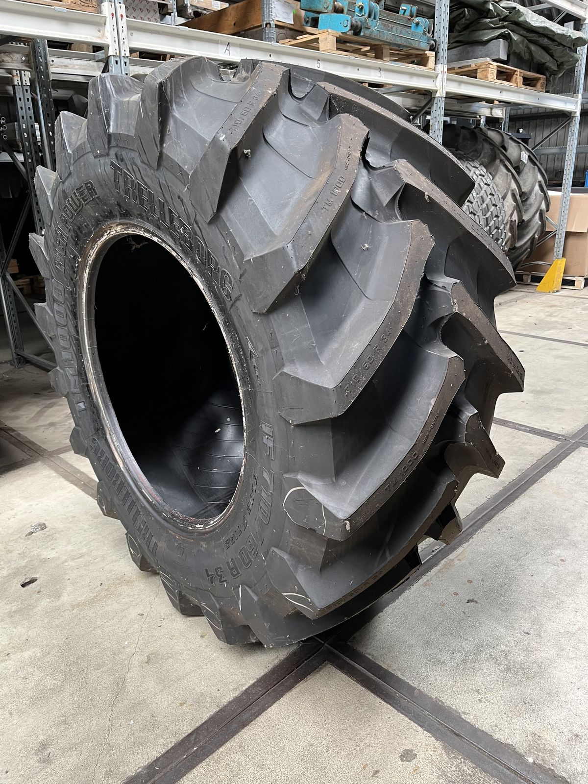 Trelleborg IF710/60 R34  2
