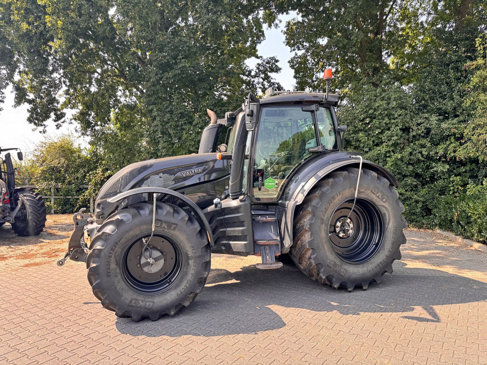 Valtra T214 Direct 2