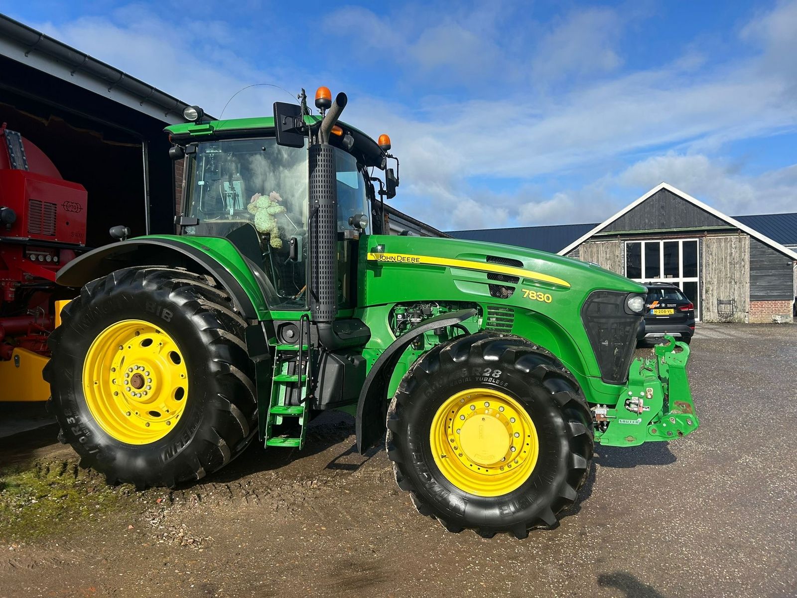 John Deere 7830 2