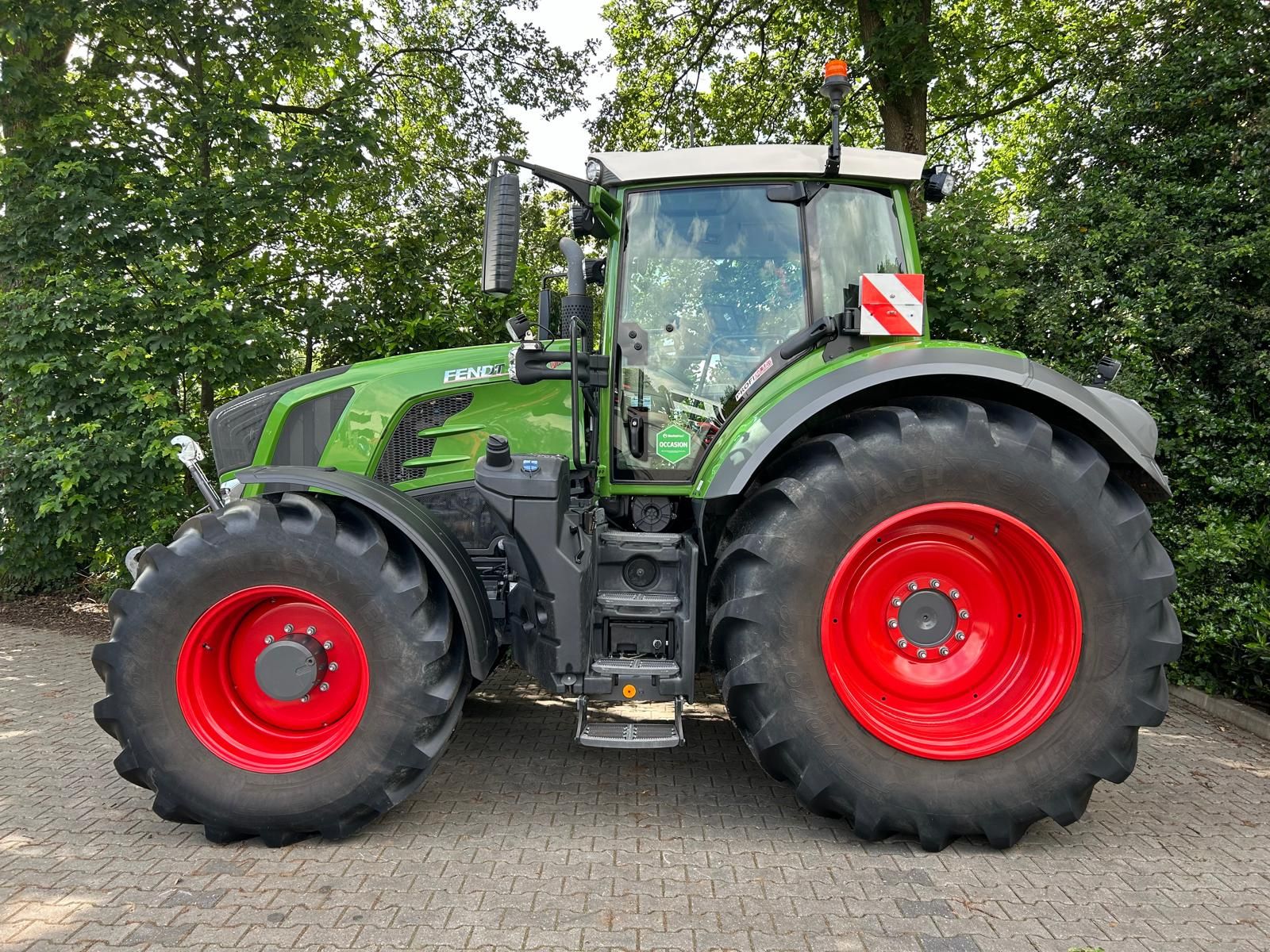 Fendt 828 Vario S4 ProfiPlus 2