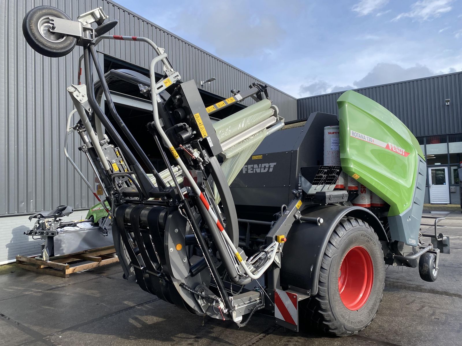 Fendt Rotana 130F Combi 2