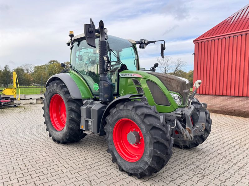 Fendt 513 Vario S4 PowerPlus 2