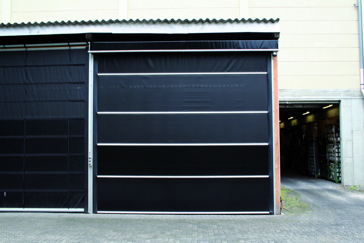 Lagernd - Rolltore Sektionaltore Industrietore  3