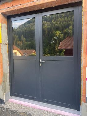 Sonstige OUTLET Türen Flügeltore - Alutüren - Haustüren 
