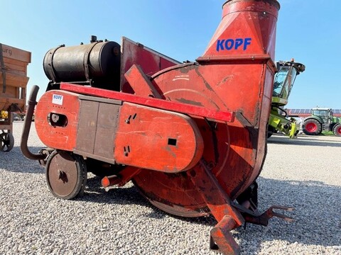 Heugebläse mit Deutzmotor auf Fahrgestell