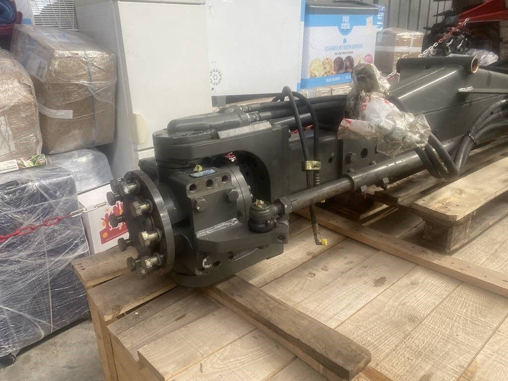 Claas Claas Lexion 530 Allradachse 3