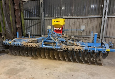 Neuwertige Lemken Rubin 9/500 KU Dreipunktmaschi