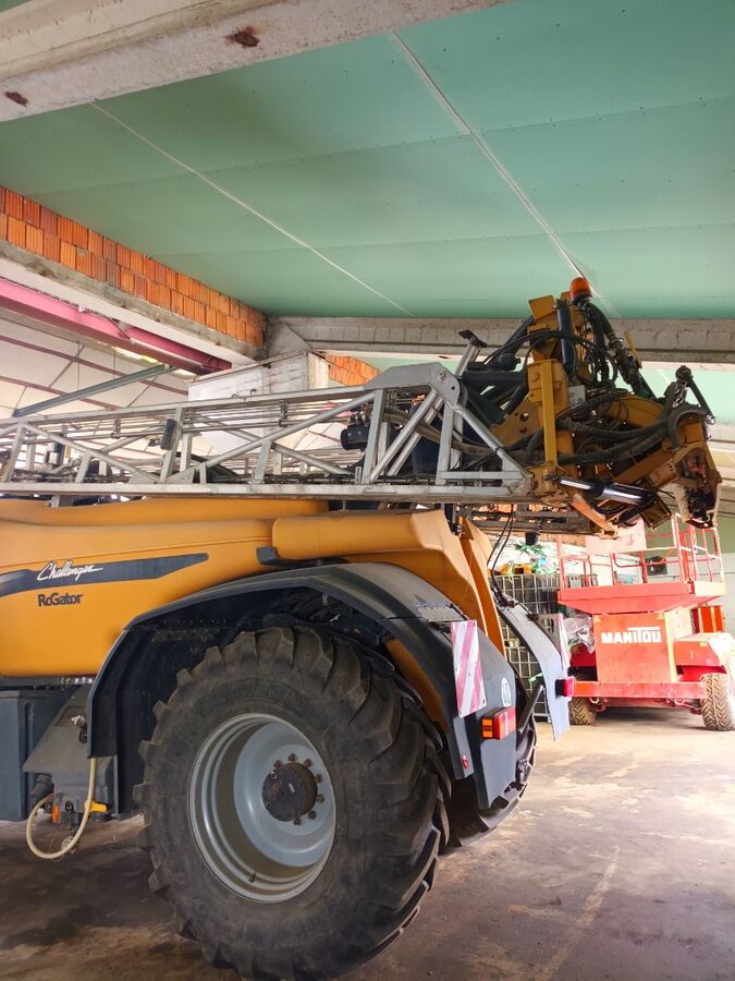 Challenger Selbstfahrspritze Challanger Rogator 655B GPS 3