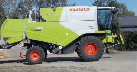 CLAAS Tucano 430, 851 eff. Std., klappbares Schneidwer