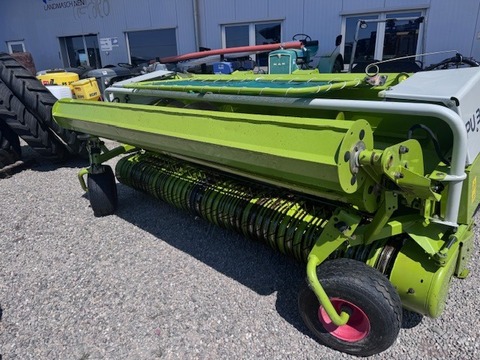 Claas Pickup PU 300 HD L PRO mit Rollenniederhal