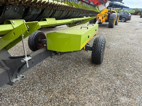 CLAAS Transportbox V 770 bj 21 / Rapsausrüstung 2 Mess
