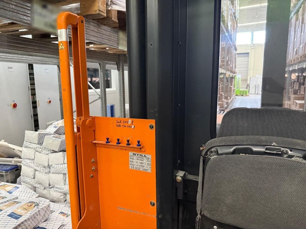 Still Still Elektro Schmalgangstapler MX X TE mit Schw 2