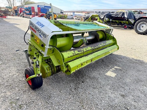 CLAAS PU 300 HD Hydr. Stützräder 492-497