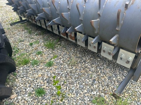 Packerwalzen NEU 2,0 m Abstreifer 2