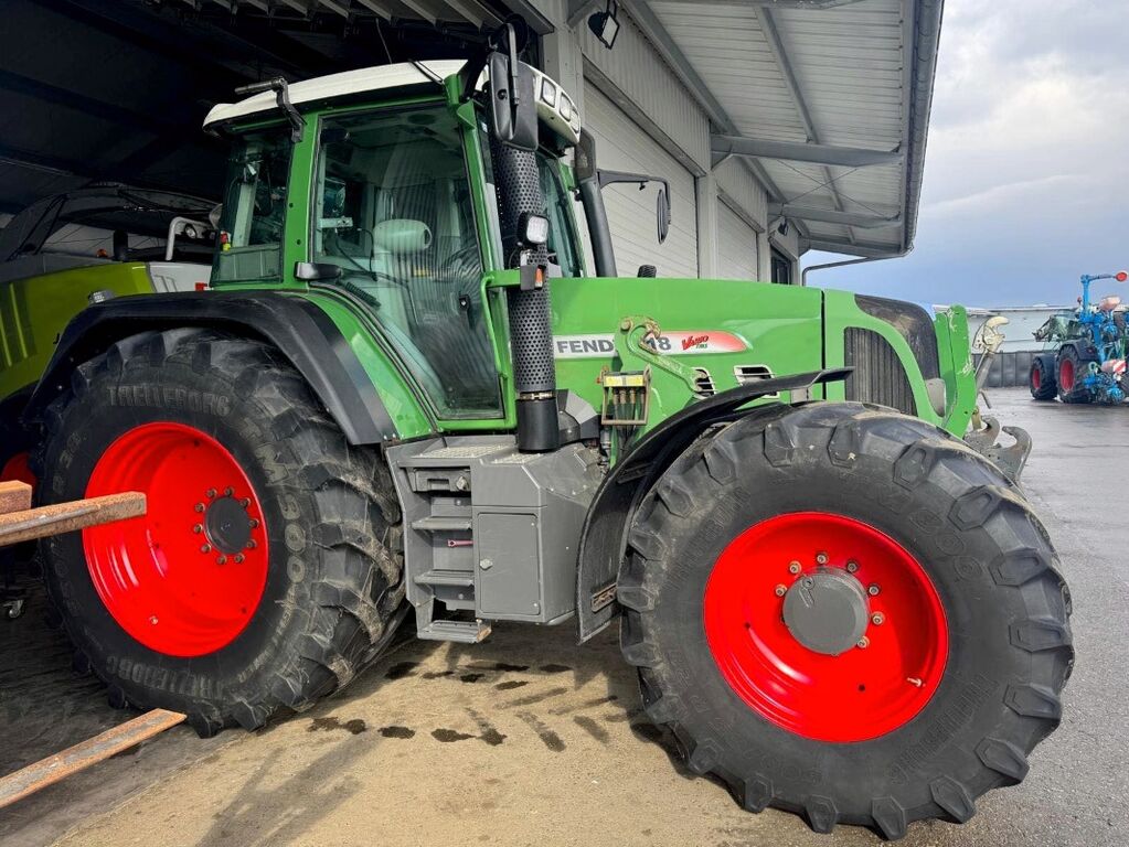 Fendt Fendt 820 Fronthydraulik (Trimble-GPS) 1