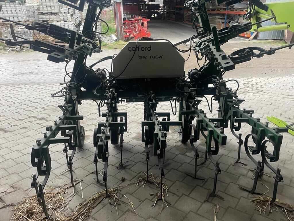 Garford Hacke 6-8-reihig Kamera 1