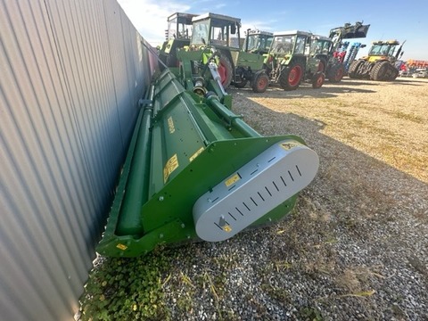 Celli Celli Mulcher 6,44 m. spezial 8-Reihen Mais Scor 3